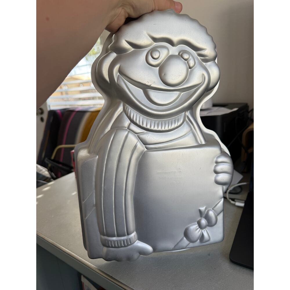 Ernie Birthday Cake Pan Vintage Wilton Sesame Street Jim Henson Kids Baking